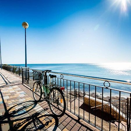 Apartamento VICTORIA - SEA SENSES Torrevieja Esterno foto