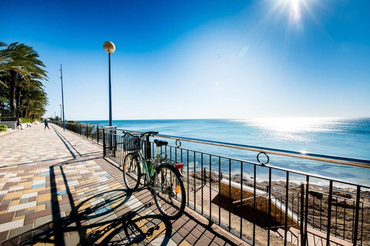 Apartamento VICTORIA - SEA SENSES Torrevieja Esterno foto