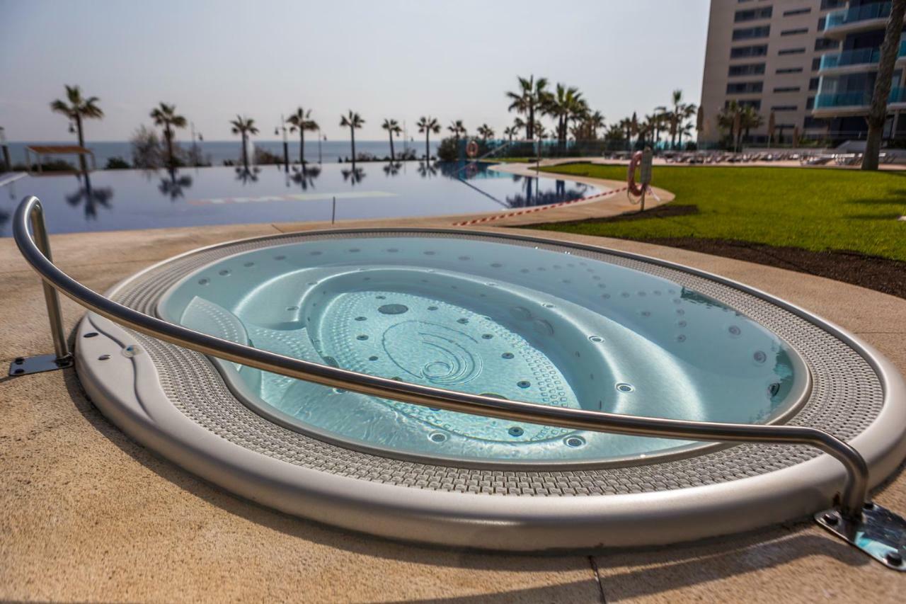 Apartamento VICTORIA - SEA SENSES Torrevieja Esterno foto
